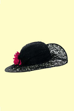 Beahut mit Spitze schwarz mit Blume
