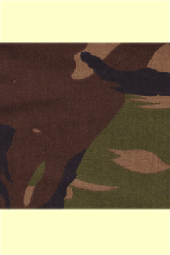 Camouflage grün 150cm 100% Cotton